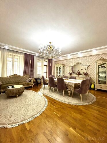 Продаётся 4-комн. новостройка 160 м², м. Элмляр Академиясы, photo 1 from 32