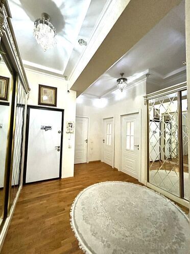 Продаётся 4-комн. новостройка 160 м², м. Элмляр Академиясы, photo 14 from 32