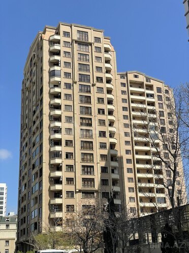 Продаётся 4-комн. новостройка 173 м², м. 28 мая, photo 1 from 10
