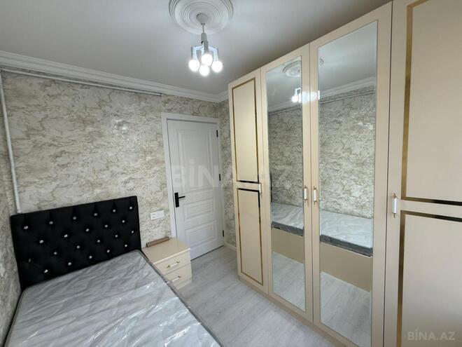 Продаётся 3-комн. вторичка 55 м², м. Кара Караев, photo 8 from 16