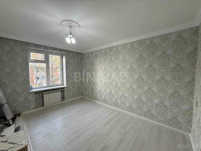 Продаётся 3-комн. вторичка 55 м², м. Кара Караев, photo 6 from 16