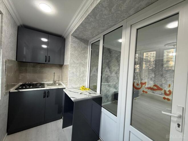 Продаётся 3-комн. вторичка 55 м², м. Кара Караев, photo 9 from 16