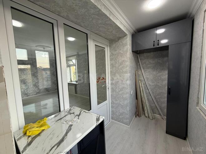 Продаётся 3-комн. вторичка 55 м², м. Кара Караев, photo 10 from 16