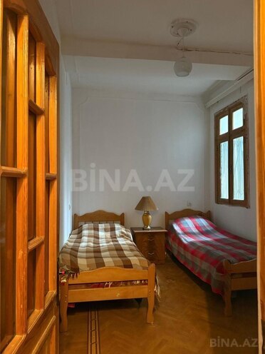 İcarəyə verilir 4 otaqlı həyət evi/bağ evi 250 m², Bayıl q., photo 8 from 15
