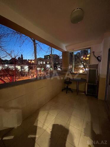 İcarəyə verilir 3 otaqlı köhnə tikili 66 m², Nizami m., photo 18 from 22