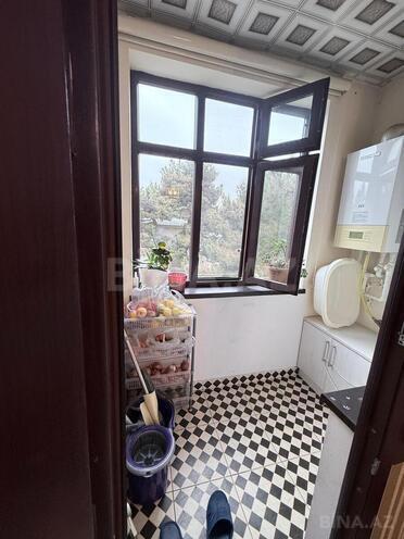 Satılır 2 otaqlı köhnə tikili 65 m², Gənclik m., photo 15 from 16