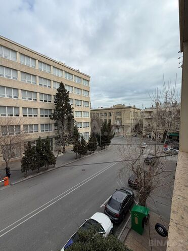 Satılır 3 otaqlı köhnə tikili 85 m², 28 May m., photo 11 from 17