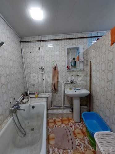 Продаётся 2-комн. вторичка 65 м², м. Низами, photo 17 from 19
