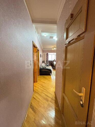 Satılır 4 otaqlı köhnə tikili 115 m², Gənclik m., photo 8 from 20