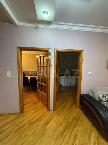 Satılır 4 otaqlı köhnə tikili 115 m², Gənclik m., photo 16 from 20