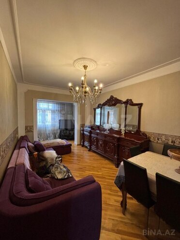 Satılır 4 otaqlı köhnə tikili 115 m², Gənclik m., photo 1 from 20