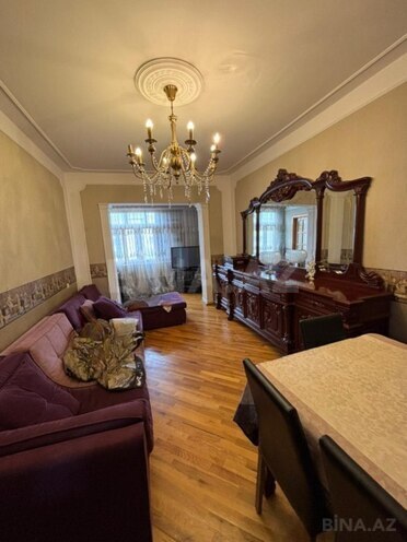 Satılır 4 otaqlı köhnə tikili 115 m², Gənclik m., photo 4 from 20