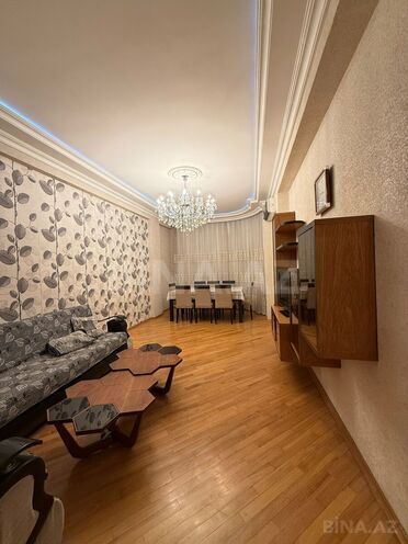 Продаётся 3-комн. новостройка 110 м², м. Иншаатчылар, photo 5 from 18