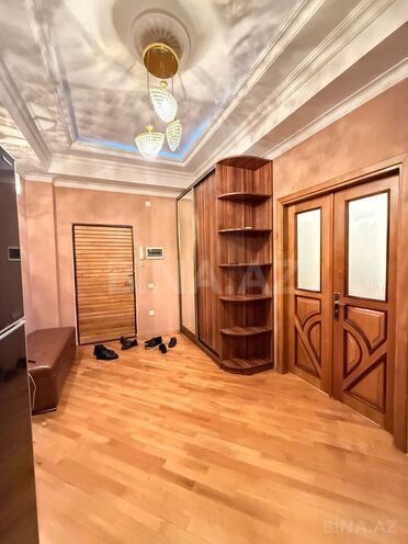 Продаётся 3-комн. новостройка 110 м², м. Иншаатчылар, photo 10 from 18