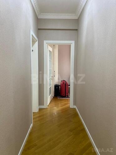 Сдаётся 3-комн. новостройка 155 м², м. Элмляр Академиясы, photo 18 from 24