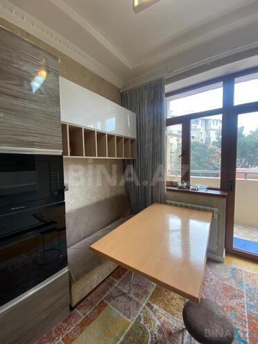 Сдаётся 3-комн. новостройка 155 м², м. Элмляр Академиясы, photo 13 from 24