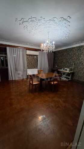 Сдаётся 3-комн. вторичка 78 м², м. Нариман Нариманов, photo 1 from 7