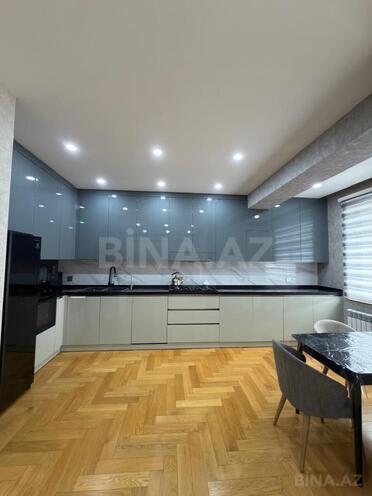 Продаётся 5-комн. новостройка 200 м², Насиминский  р., photo 10 from 12