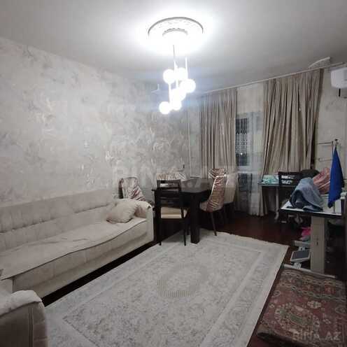 Satılır 4 otaqlı köhnə tikili 110 m², Xətai r., photo 1 from 14