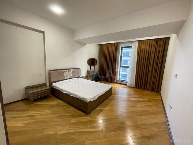 Сдаётся 4-комн. новостройка 200 м², м. 28 мая, photo 12 from 27