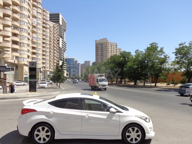 Satılır 2 otaqlı köhnə tikili 60 m², Yasamal r., photo 3 from 15