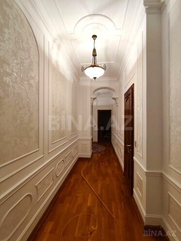 İcarəyə verilir 4 otaqlı yeni tikili 200 m², 28 May m., photo 7 from 13