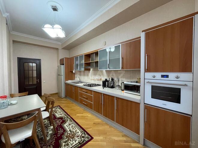 Сдаётся 3-комн. новостройка 150 м², м. Сахил, photo 12 from 20