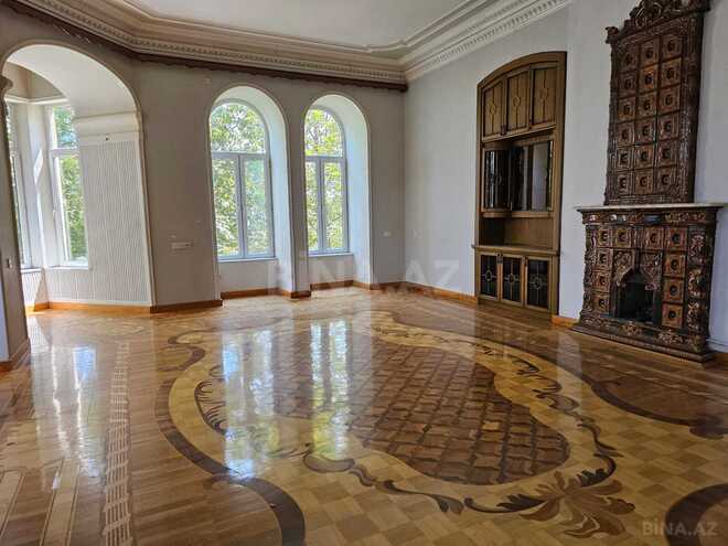 Satılır 4 otaqlı köhnə tikili 185 m², İçəri Şəhər m., photo 3 from 18