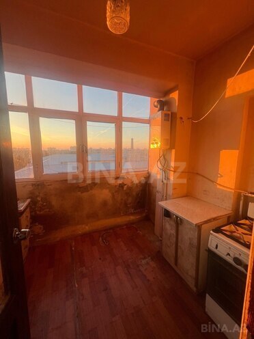 Satılır 5 otaqlı köhnə tikili 107 m², Yeni Günəşli q., photo 6 from 28