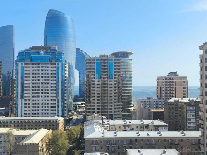 Сдаётся 3-комн. новостройка 200 м², м. 28 мая, photo 1 from 20