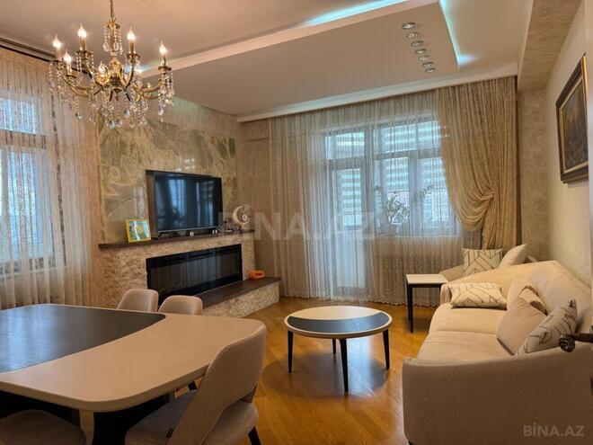 Satılır 6 otaqlı yeni tikili 270 m², Qara Qarayev m., photo 1 from 30