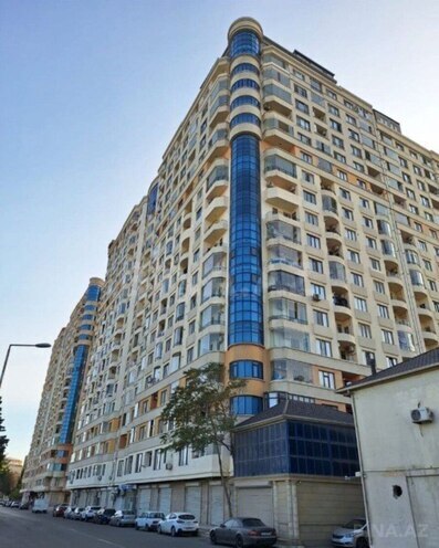 Продаётся 1-комн. новостройка 67 м², м. Дернегюль, photo 1 from 12