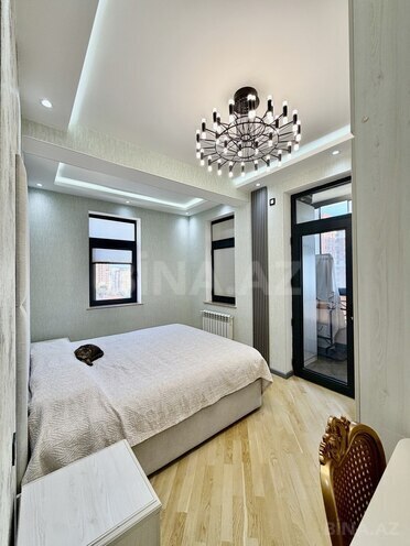 Продаётся 3-комн. новостройка 118 м², м. Низами, photo 8 from 14