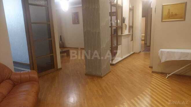 Сдаётся 4-комн. новостройка 180 м², Насиминский  р., photo 11 from 30