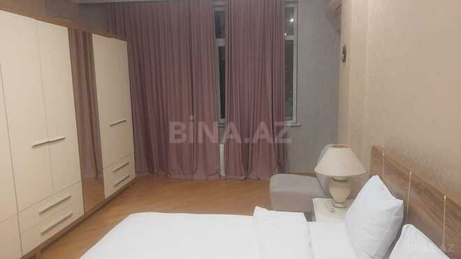 Сдаётся 4-комн. новостройка 180 м², Насиминский  р., photo 17 from 30