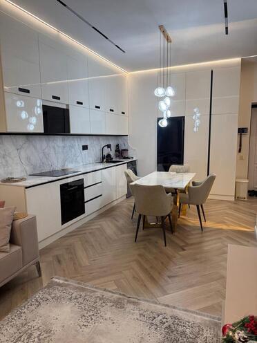 Продаётся 2-комн. новостройка 50 м², м. Элмляр Академиясы, photo 10 from 14