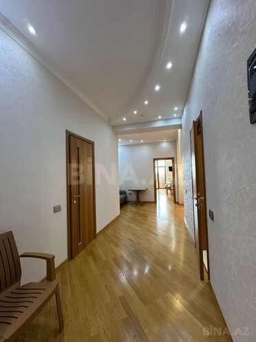 Продаётся 4-комн. новостройка 197 м², м. Элмляр Академиясы, photo 4 from 32