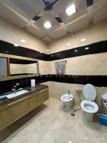 Продаётся 4-комн. новостройка 197 м², м. Элмляр Академиясы, photo 27 from 32