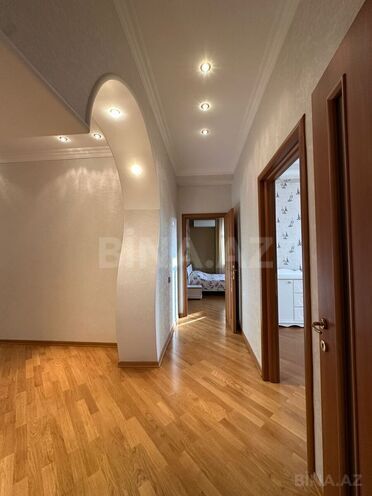 Продаётся 4-комн. новостройка 197 м², м. Элмляр Академиясы, photo 9 from 32