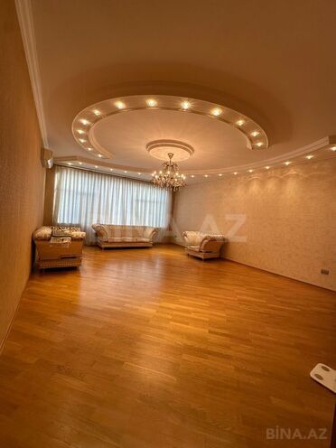 Продаётся 4-комн. новостройка 197 м², м. Элмляр Академиясы, photo 1 from 32