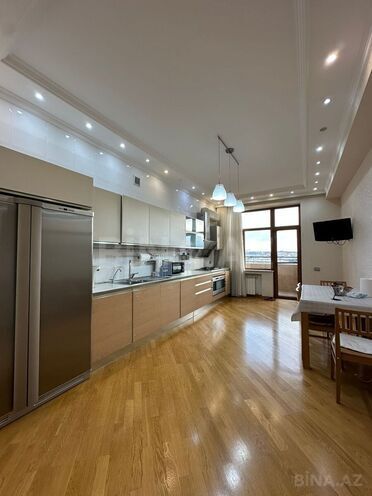 Продаётся 4-комн. новостройка 197 м², м. Элмляр Академиясы, photo 24 from 32