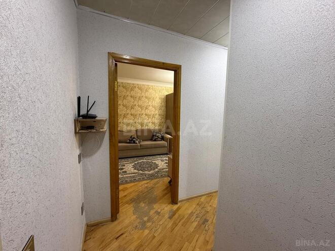 Продаётся 1-комн. вторичка 35 м², м. Иншаатчылар, photo 10 from 19