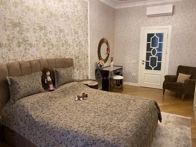 Сдаётся 4-комн. новостройка 180 м², Хатаинский р., photo 10 from 19