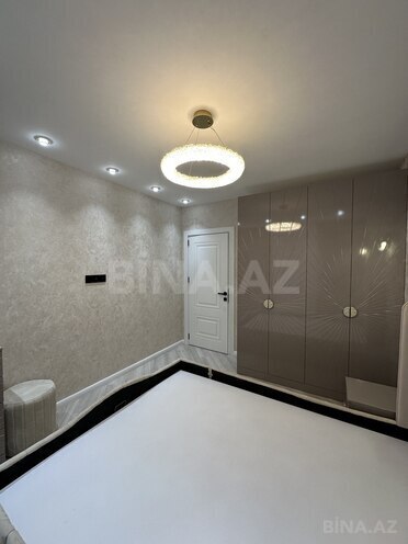 Продаётся 2-комн. вторичка 65 м², м. Ази Асланов, photo 9 from 21