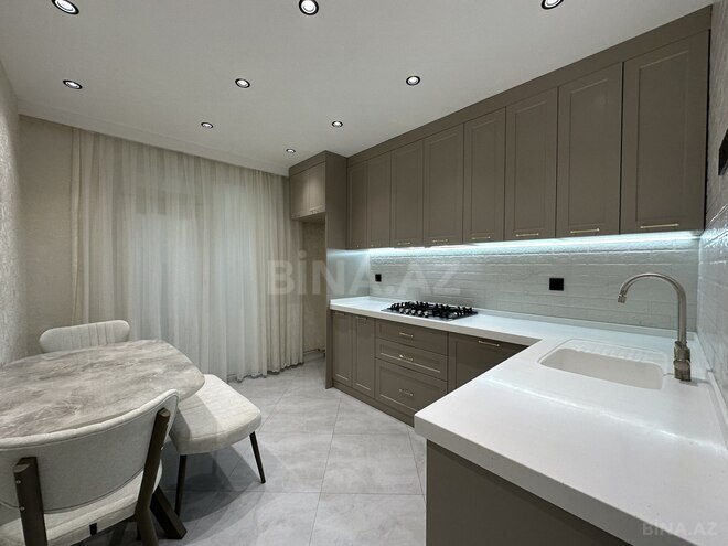 Продаётся 2-комн. вторичка 65 м², м. Ази Асланов, photo 10 from 21