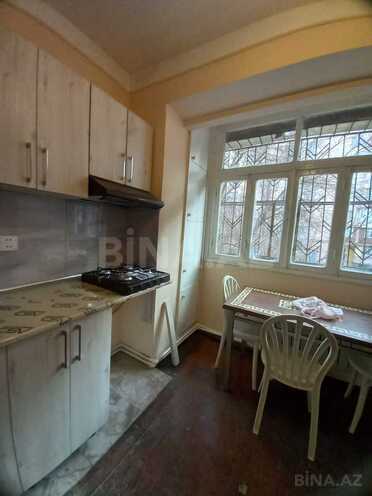 Satılır 3 otaqlı köhnə tikili 55 m², Qaraçuxur q., photo 9 from 12