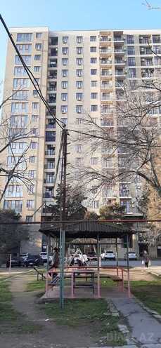 Продаётся 2-комн. новостройка 70 м², м. Нефтчиляр, photo 1 from 12