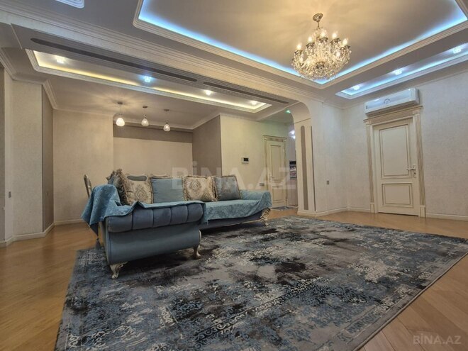 Продаётся 3-комн. новостройка 112 м², пос. Бакиханова, photo 1 from 20