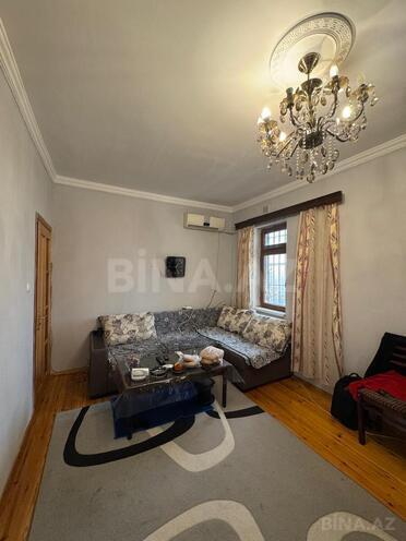 Satılır 2 otaqlı köhnə tikili 50 m², Yeni Yasamal q., photo 3 from 8