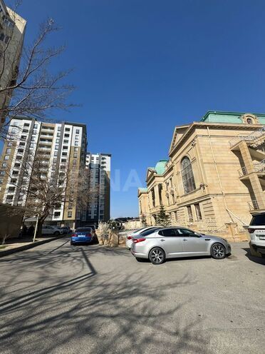 Satılır 2 otaqlı köhnə tikili 43 m², Azadlıq Prospekti m., photo 1 from 16